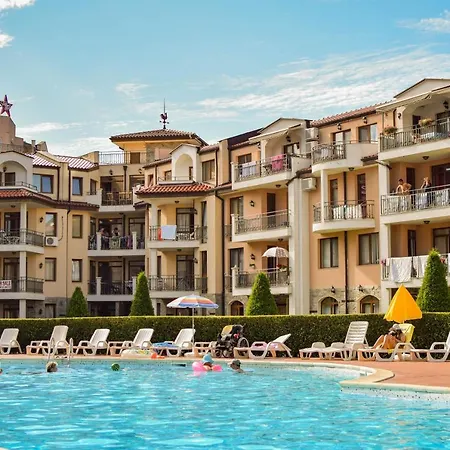 39 Arcadia Апартамент *